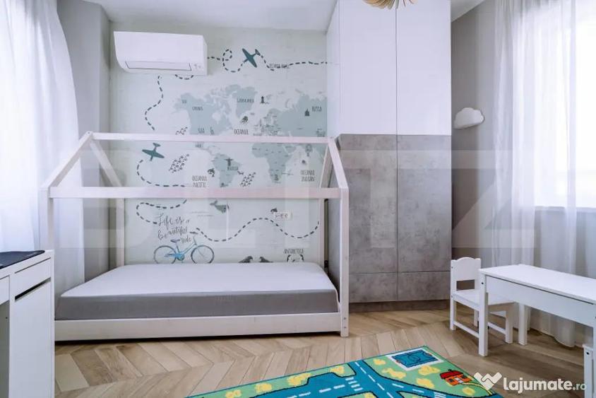 Apartament cu 4 camere decomandat în Central