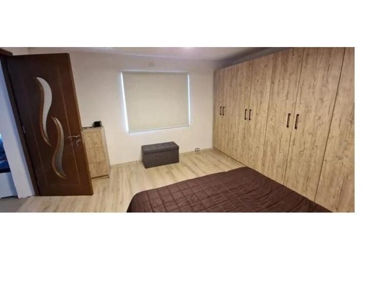 Casă cu 2 camere cu Teren 1278 Mp în Buzoești