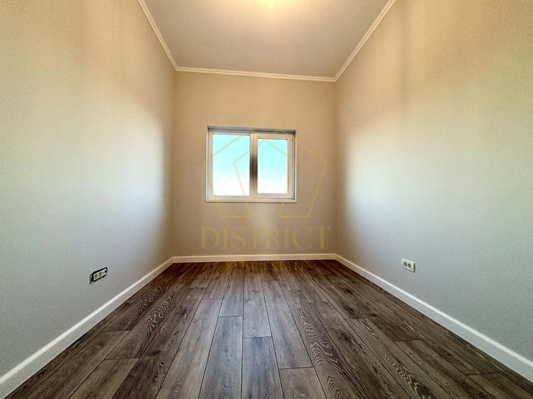 Duplex cu 4 camere cu Canalizare în Remetea Mare