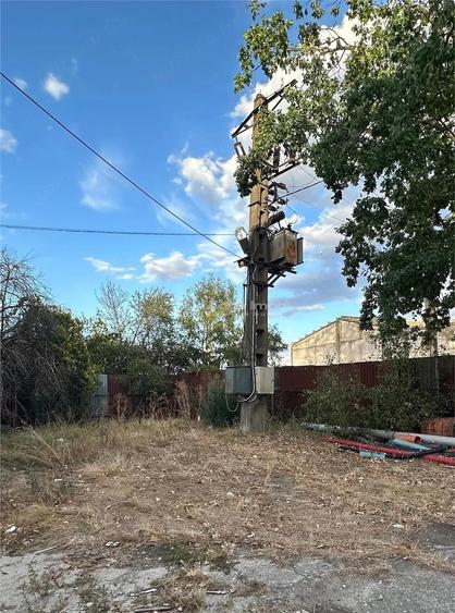 Teren de 17564 mp, în Berzovia