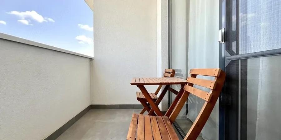 Apartament cu 2 camere decomandat în Torontalului