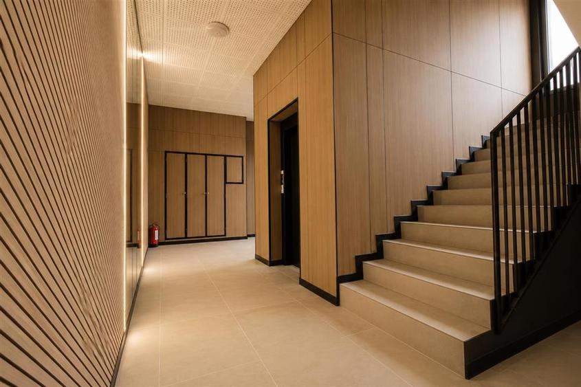 Apartament cu 2 camere semidecomandat, mobilat în Florești