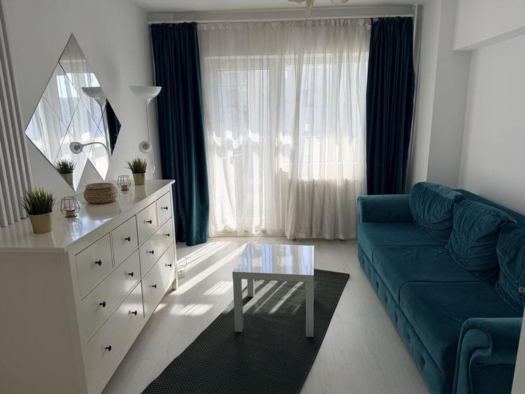 Apartament cu 2 camere decomandat în 13 Septembrie