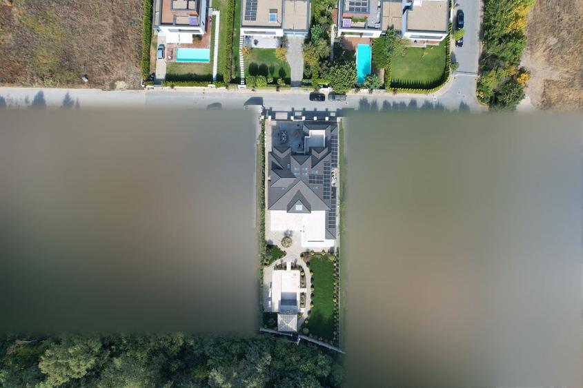 Casă individuală cu 12 camere cu Piscina în Tunari