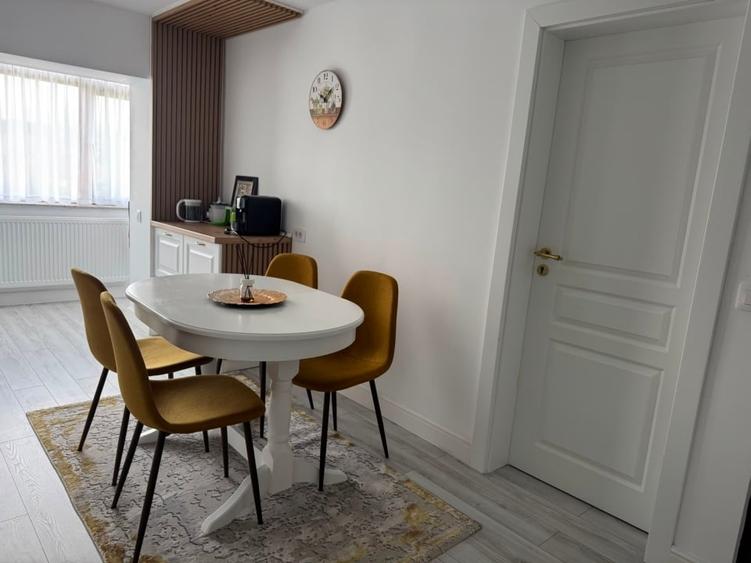 Apartament cu 2 camere, mobilat în Steaua