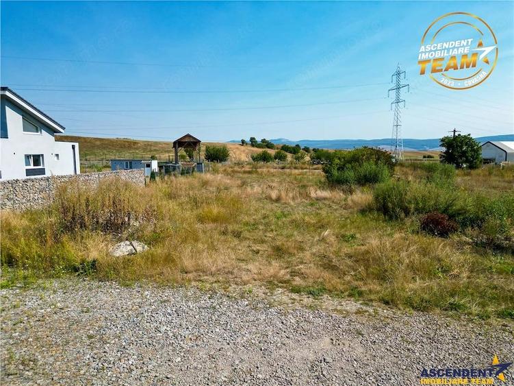 Teren de 824 mp, în Arcuș