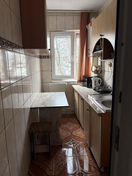 Apartament cu 2 camere semidecomandat în Exterior Vest
