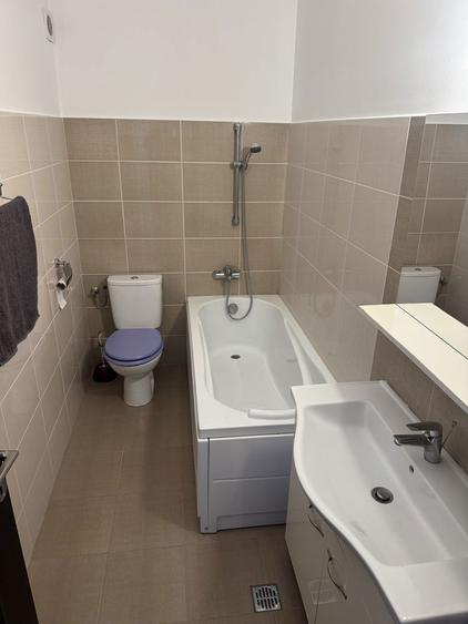 Garsonieră decomandată în Bratia din Deal