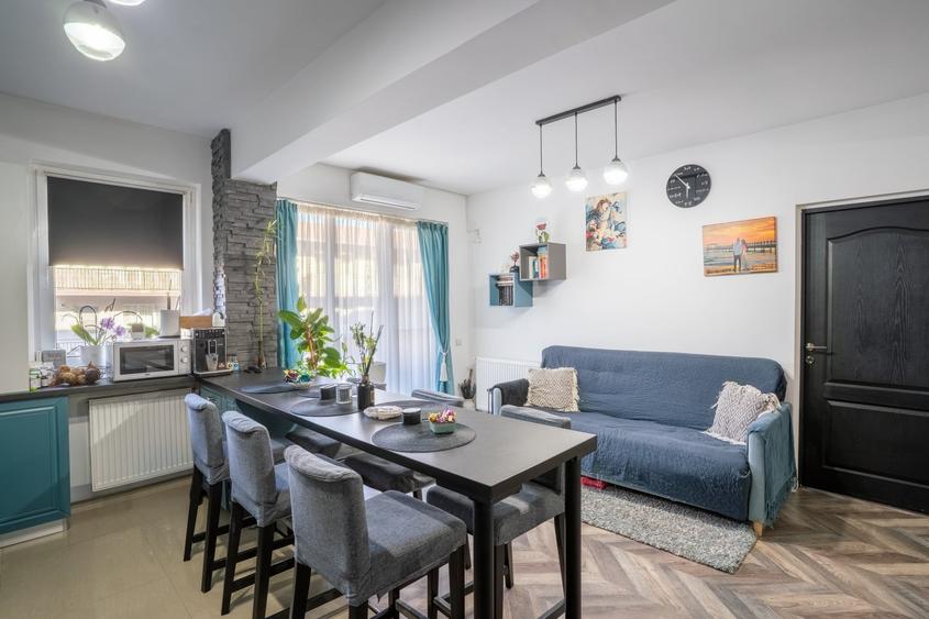 Apartament cu 3 camere semidecomandat, mobilat în Mănăștur