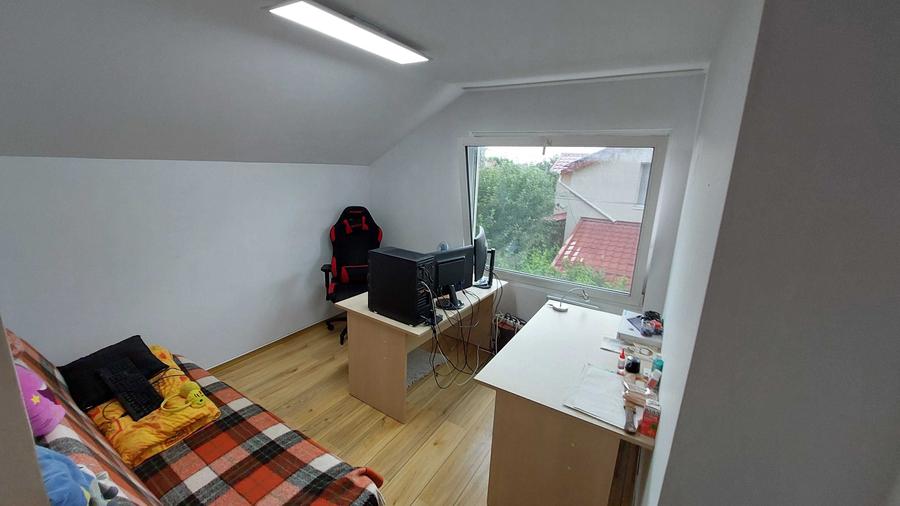 Casă cu 4 camere cu Teren 500 Mp în Șerbănești