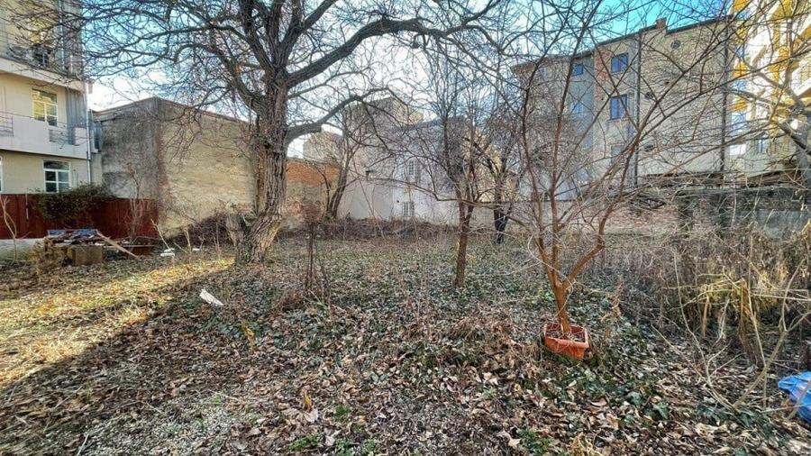Teren de 1060 mp, în Polonă