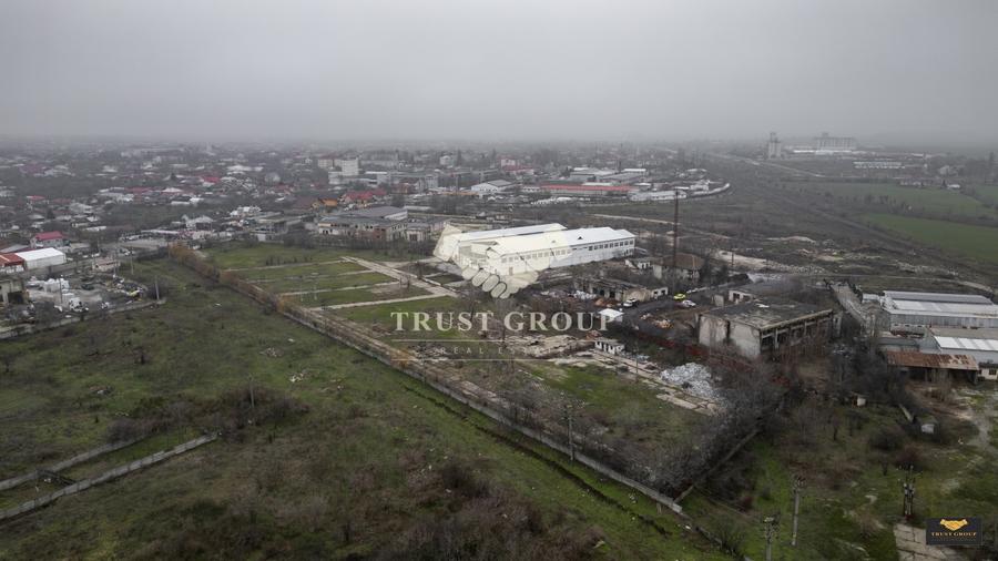 Teren Construcții intravilan de 28788 mp, în Central