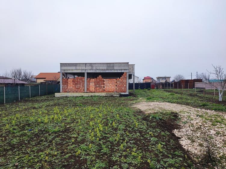 Teren Construcții intravilan de 1334 mp, în Km 5