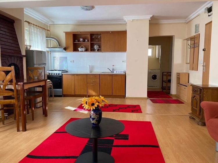 Apartament cu 2 camere decomandat în Răcădău