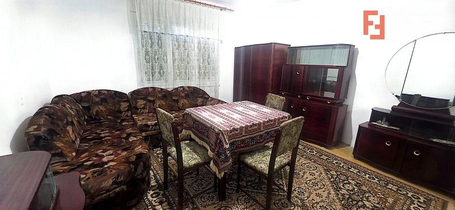 Casă individuală cu 5 camere cu Teren 1439 Mp în Ineu