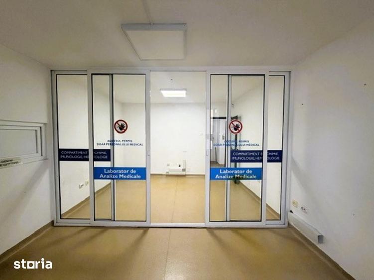 Spațiu comercial, de 62 mp, în Central