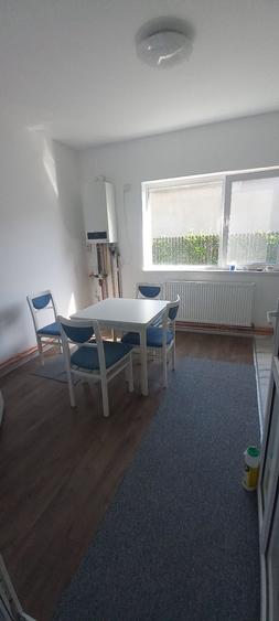 Casă cu 4 camere cu Teren 540 Mp în Malu Mare
