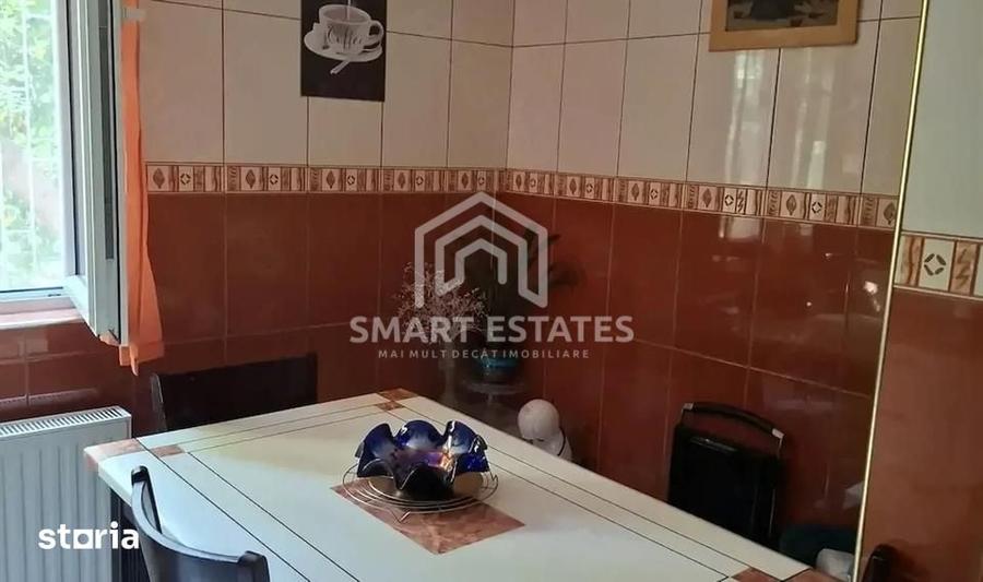 Apartament cu 3 camere decomandat în Berceni