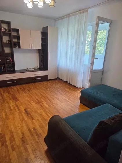 Apartament cu 2 camere decomandat în Theodor Pallady