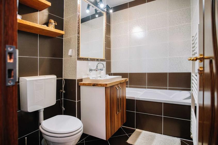 Apartament cu 4 camere decomandat în Mănăștur