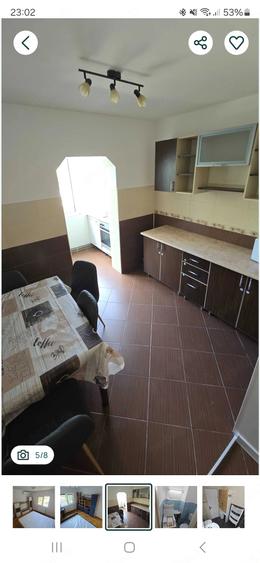 Apartament cu 3 camere decomandat în Plăvăț II