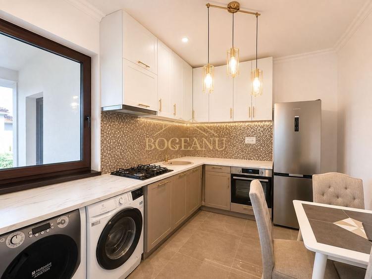 Duplex cu 5 camere cu Canalizare în Moșnița Nouă