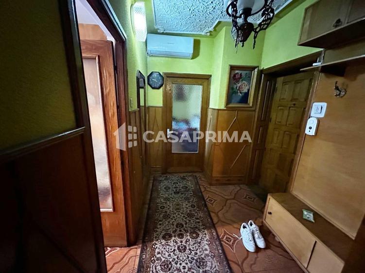 Apartament cu 2 camere decomandat în Gară