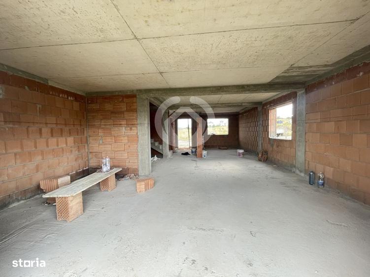 Casă cu 4 camere în Central