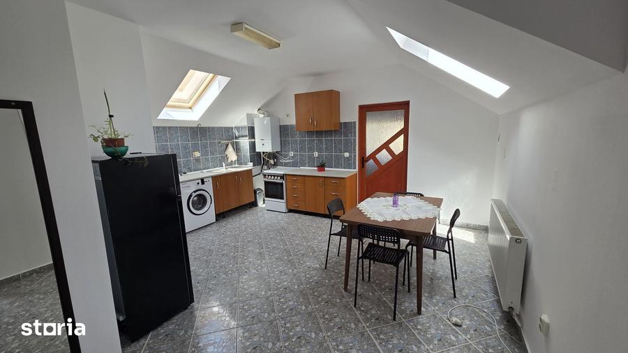 Inchiriez apartament la casa in cartierul Intre Lacuri - 9