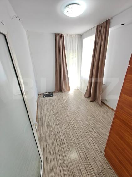 Apartament cu 3 camere semidecomandat, mobilat în Găvana