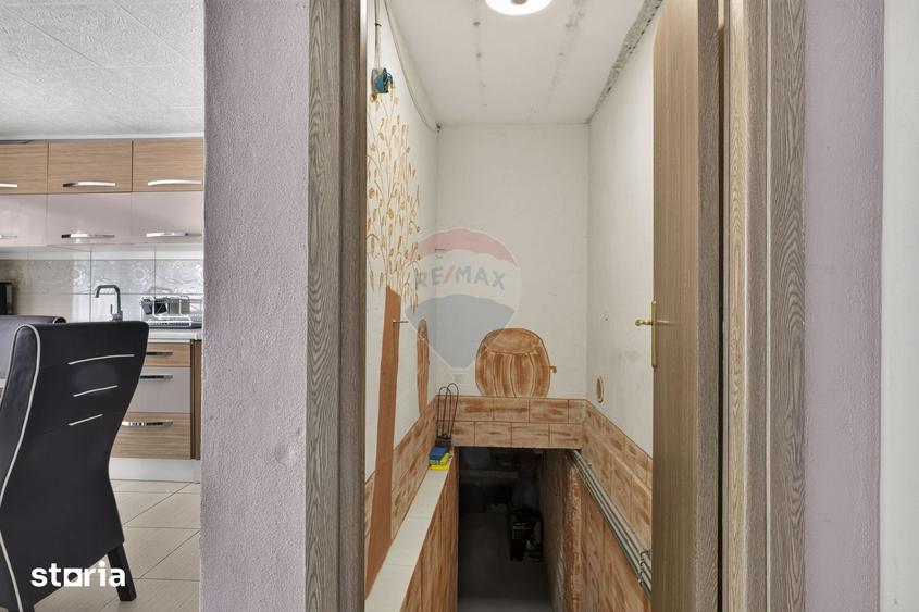Casă cu 4 camere cu Teren 403 Mp în Central