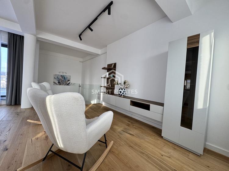 Apartament cu 4 camere decomandat, mobilat în Pipera