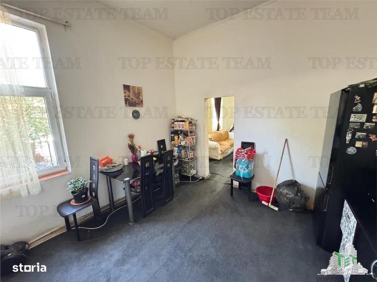 Apartament cu 3 camere în Moșilor