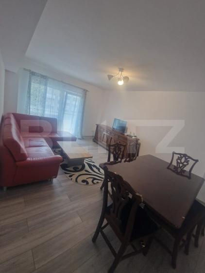 Apartament cu 3 camere decomandat, mobilat în George Enescu