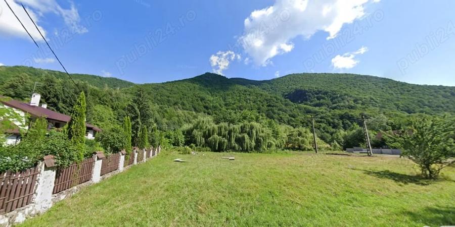 Teren de 1264 mp, în Râu de Mori
