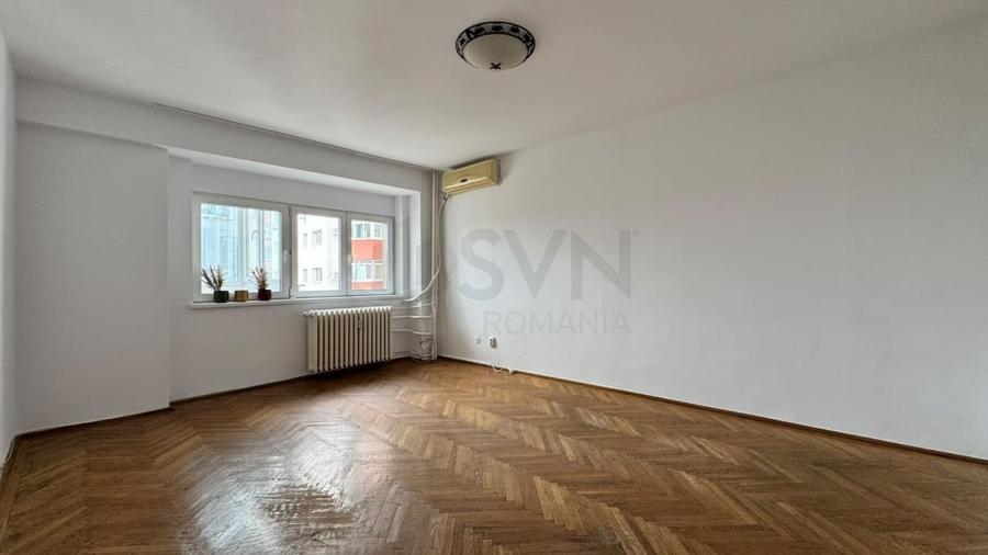 Apartament cu 4 camere decomandat în 1 Mai