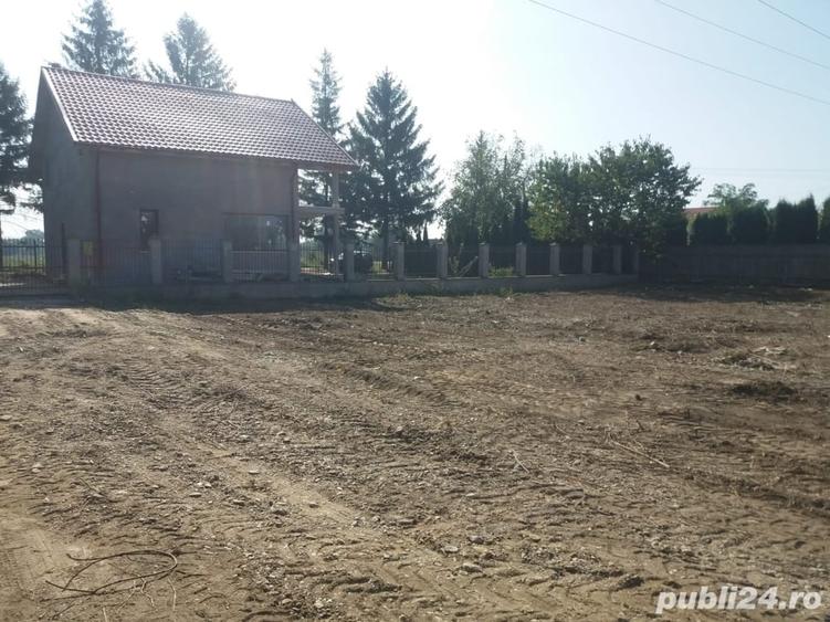 Teren de 1740 mp, în Lilieci