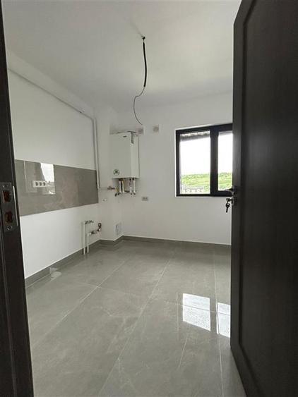 Apartament cu 2 camere decomandat în Rediu