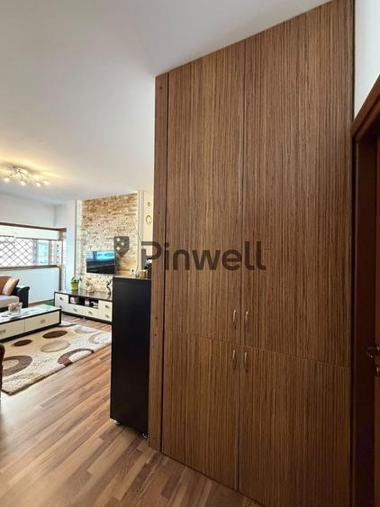 Apartament cu 3 camere semidecomandat, mobilat în Central