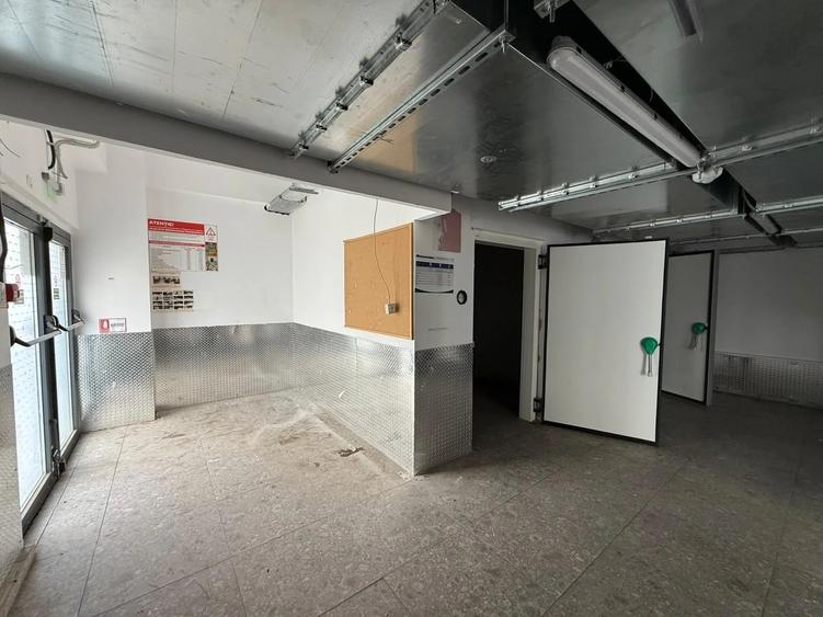 Birou, de 423 mp, în Metalurgie