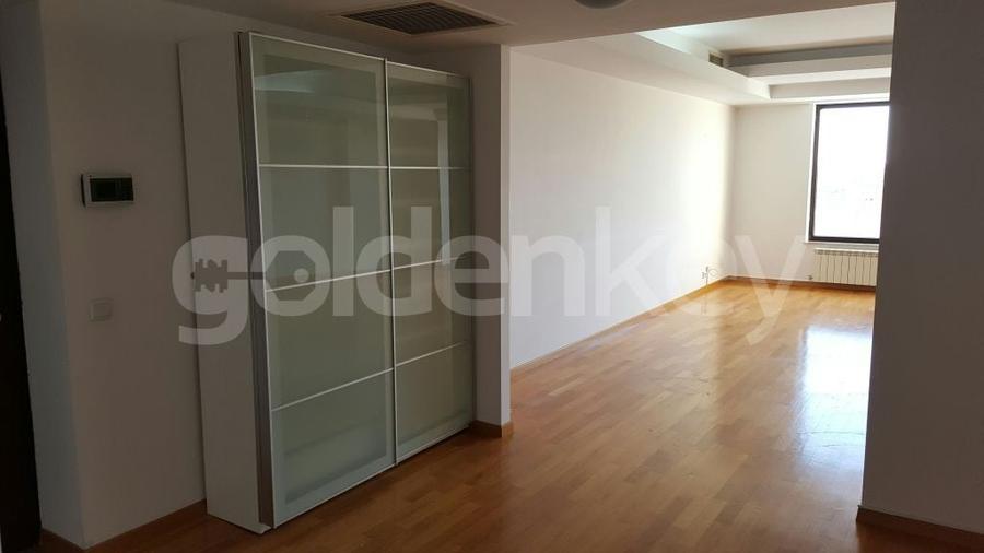 Apartament cu 4 camere decomandat, mobilat în Herăstrău