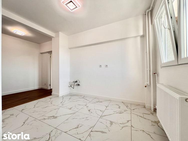 Apartament cu 3 camere, mobilat în Văcăresti