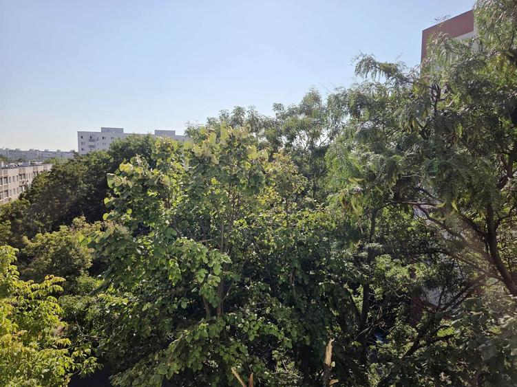 Apartament cu 2 camere decomandat în Drumul Taberei