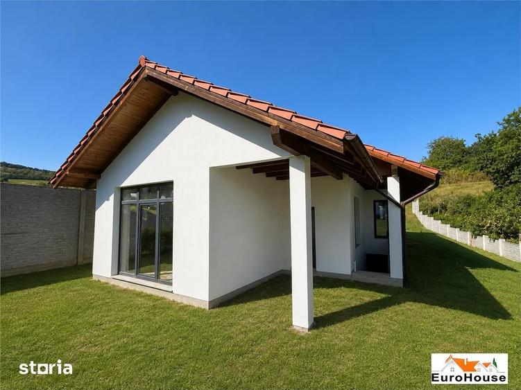 CASA MODERNA DE VANZARE | SPATIOASA & TE - 13