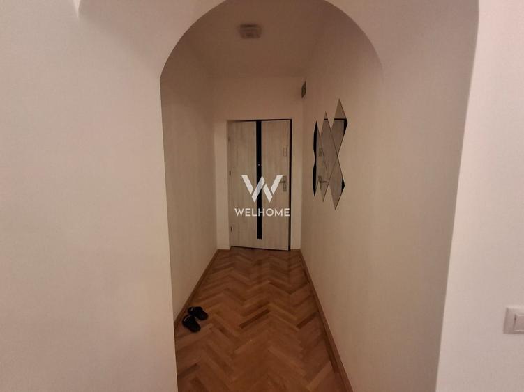 Apartament cu 3 camere decomandat, mobilat în Trei Stejari