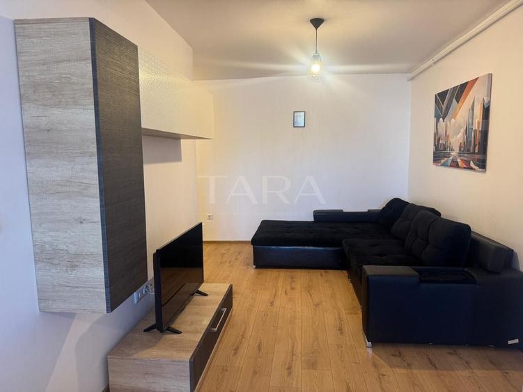 Apartament cu 2 camere decomandat în Dâmbul Rotund