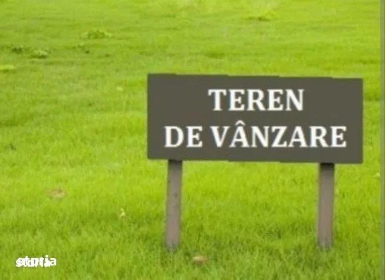 Teren de 2500 mp, în Florești