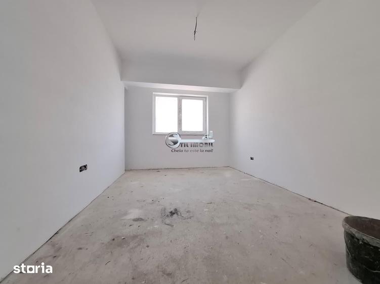 Apartament cu 2 camere decomandat în Galata