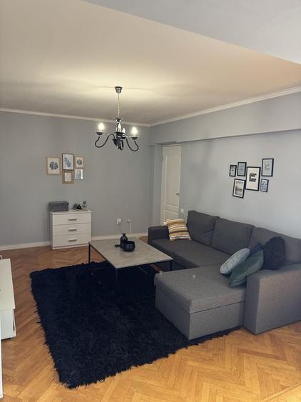 Apartament cu 2 camere decomandat în Ultracentral