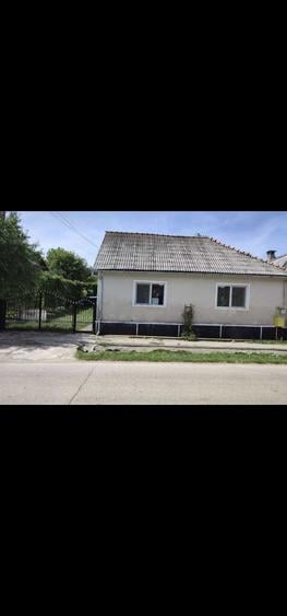 Casă cu 3 camere în Central